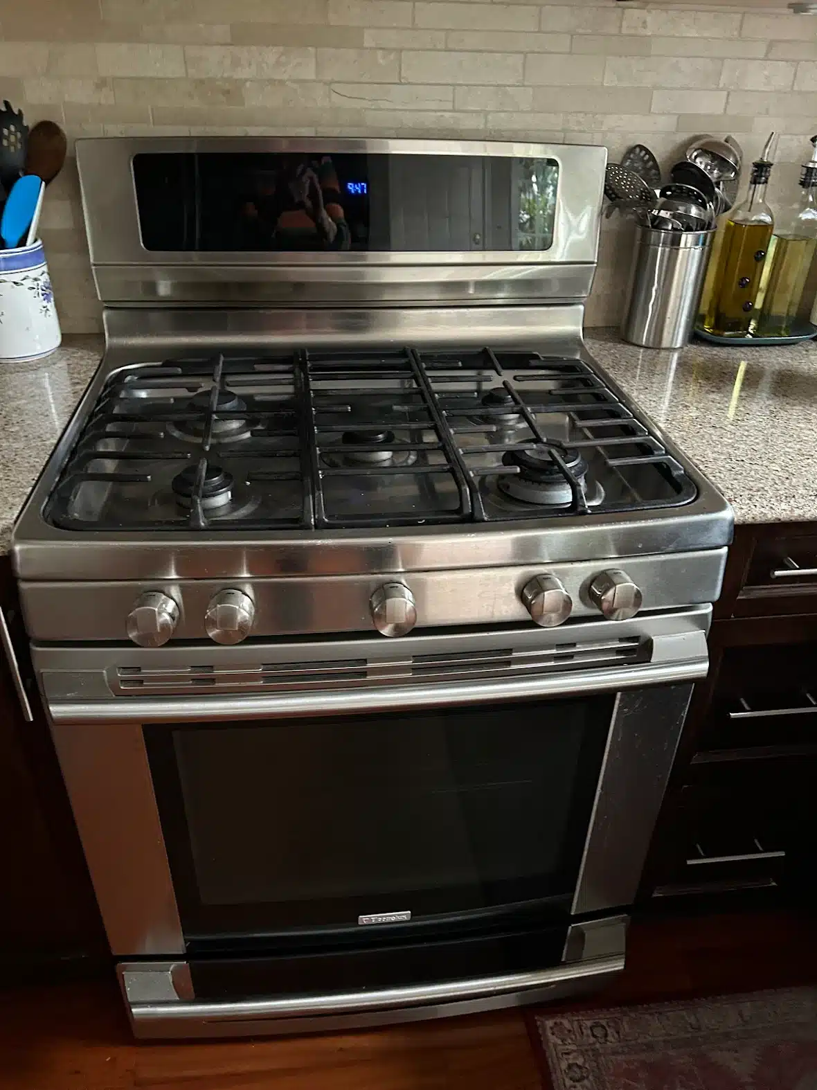Appliance repair job site photo 2